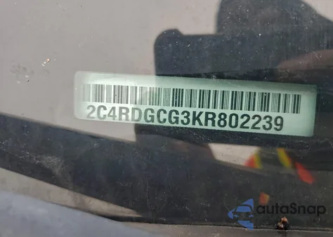 2019 Dodge Grand Caravan Sxt z USA, uszkodzony, nr VIN 2C4RDGCG3KR802239